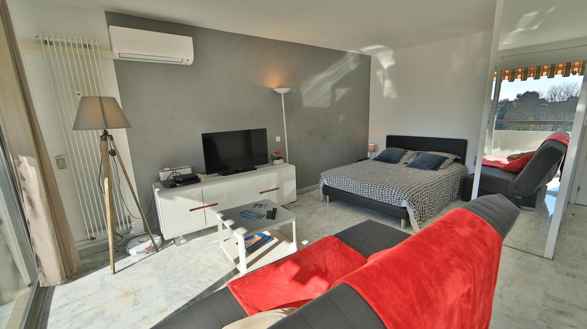 Studio Parking Fibre Piscine Clim 勒卡内 外观 照片