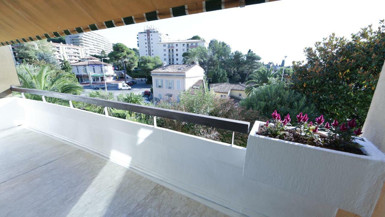 Studio Parking Fibre Piscine Clim 勒卡内 外观 照片